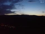 04 : 53