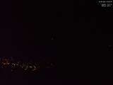 22 : 05