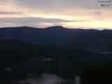 06 : 29