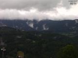 15 : 53