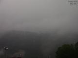 06 : 33