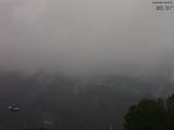 08 : 37