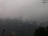 09 : 05