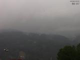09 : 43