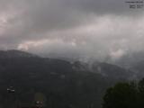 08 : 01