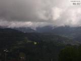 09 : 21