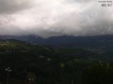 09 : 53