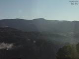 08 : 05