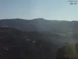 08 : 17