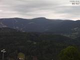 15 : 01