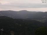17 : 53