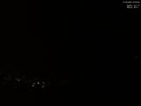 23 : 05