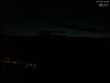 04 : 43