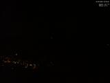23 : 05