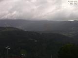 09 : 01