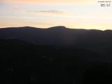 06 : 21