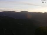 06 : 43