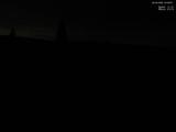 03 : 08