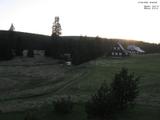 19 : 48