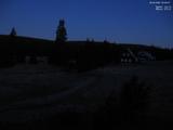 04 : 32