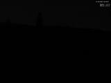 04 : 00