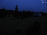 03 : 44