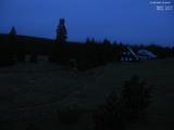 03 : 48