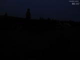 04 : 00