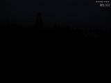03 : 32