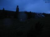 21 : 48