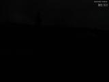 23 : 08