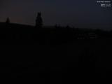 23 : 00