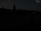 01 : 04