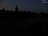 03 : 04
