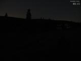 01 : 52