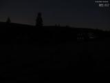 02 : 32