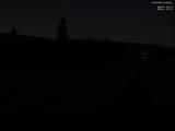 02 : 04