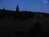 03 : 24
