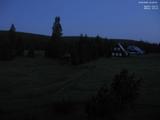 04 : 00