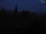 03 : 48