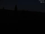 02 : 32
