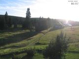 19 : 48