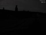01 : 00