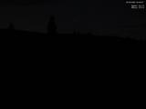 04 : 32