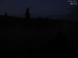 05 : 44
