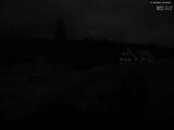 23 : 00