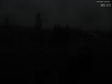03 : 00