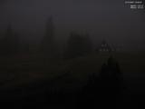 19 : 56