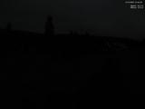 01 : 44