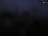 19 : 00